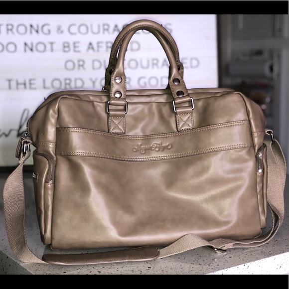 House of Flynn Bags House Of Flynn Camera Bag Poshmark